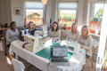 Bild von Kursteilnehmerinnen des Neugeborenen Workshops